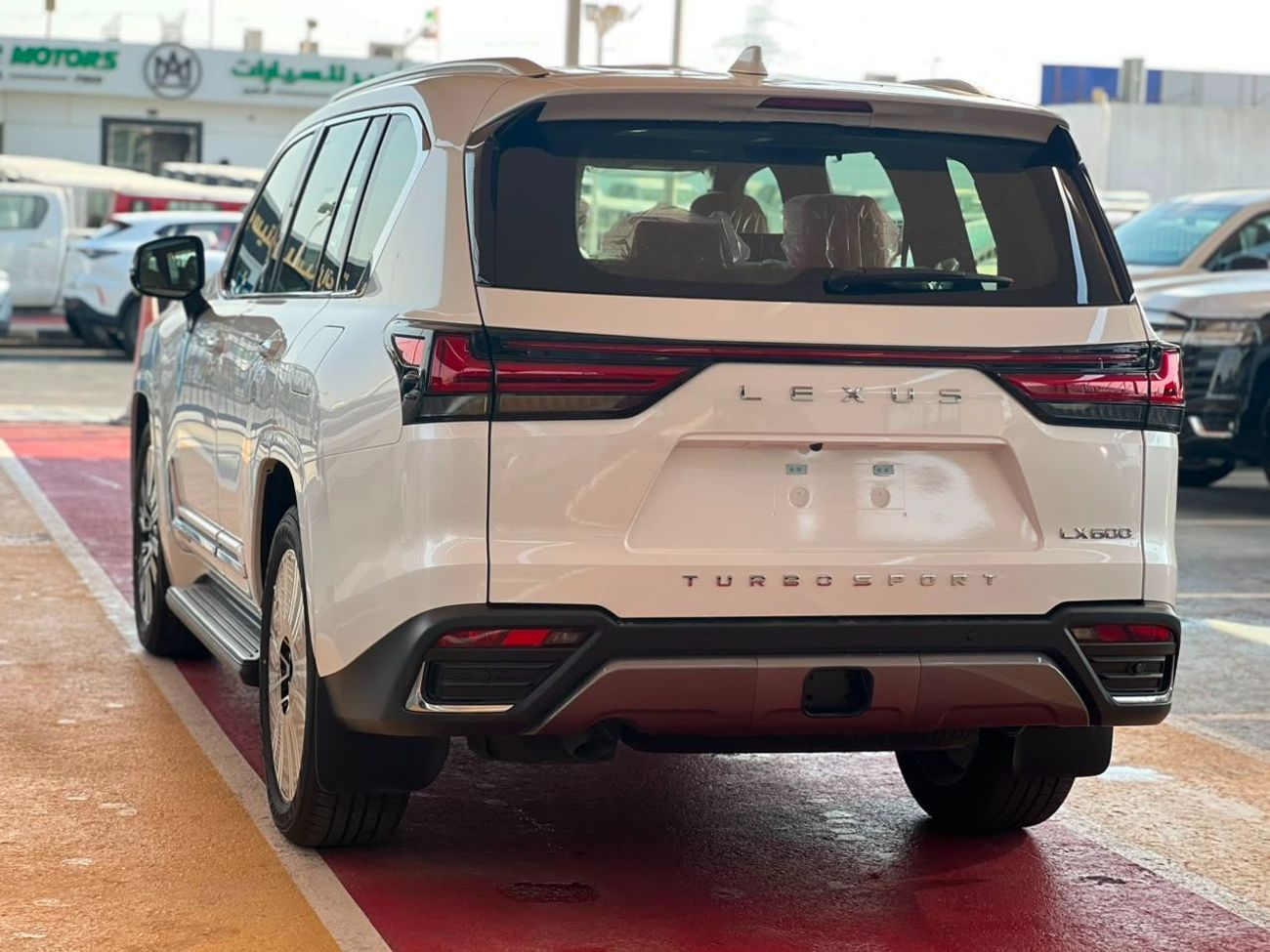 Lexus LX600 SIGNATURE
