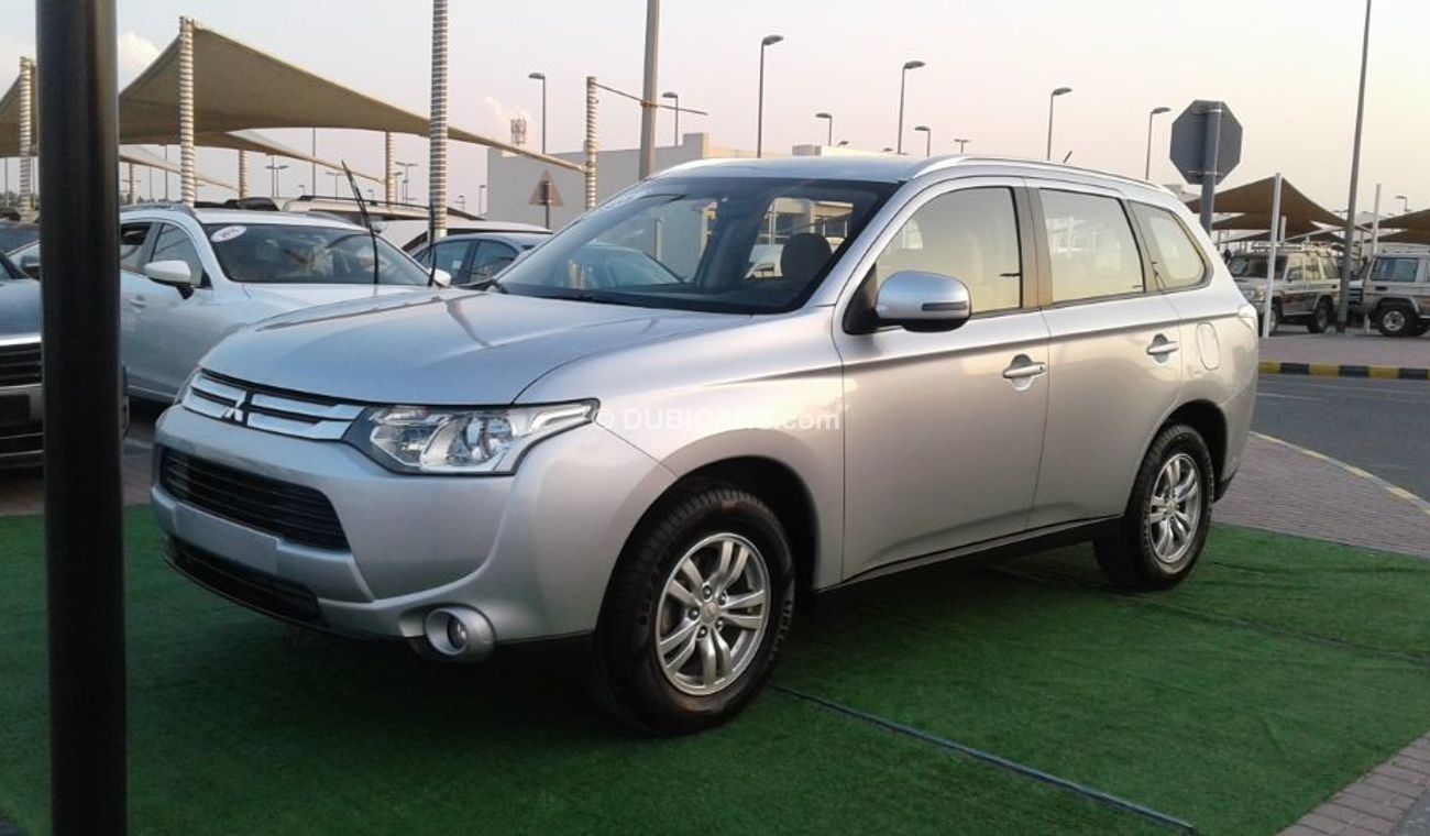 Mitsubishi Outlander no paint no accident full option