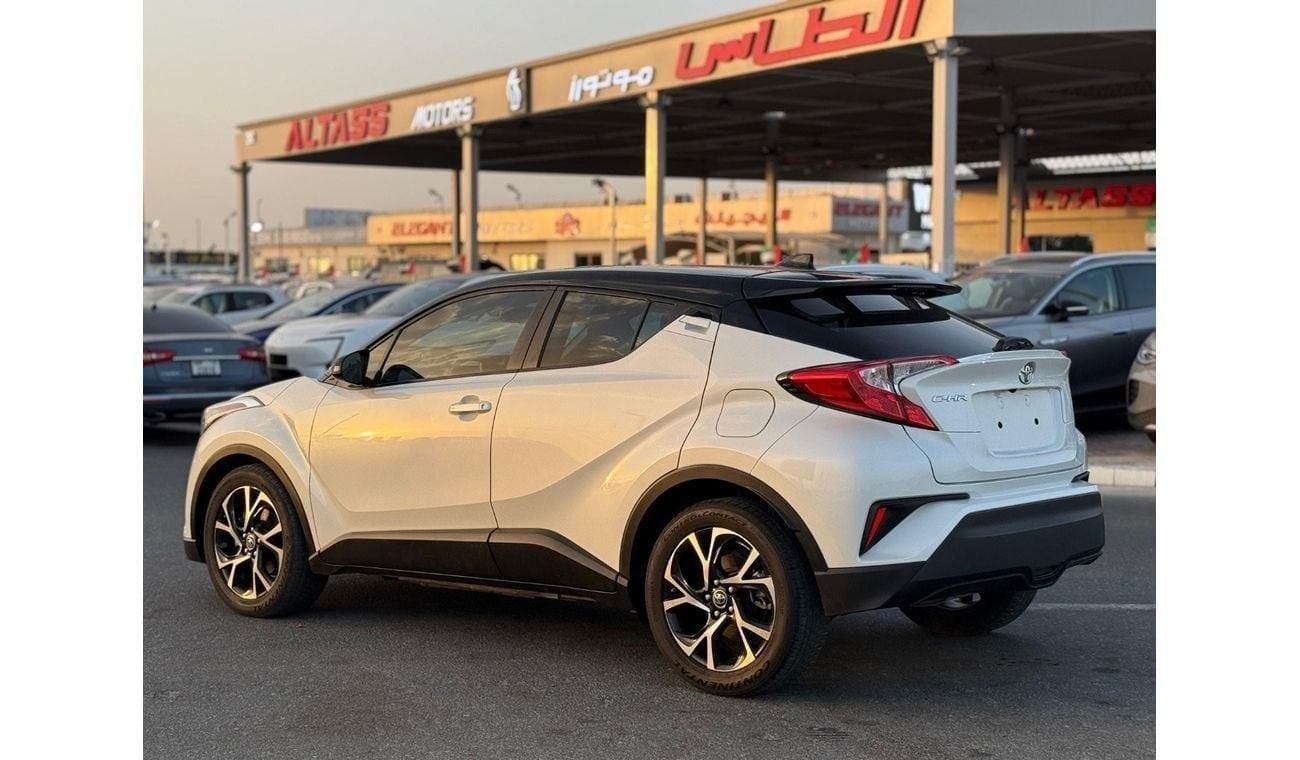 Toyota CHR TOYOTA C-HR XLE full option