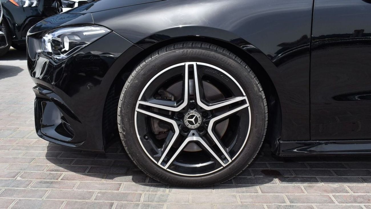 Mercedes-Benz CLA 250 Std Mercedes CLA250 AMG / 2022 / Canadian
