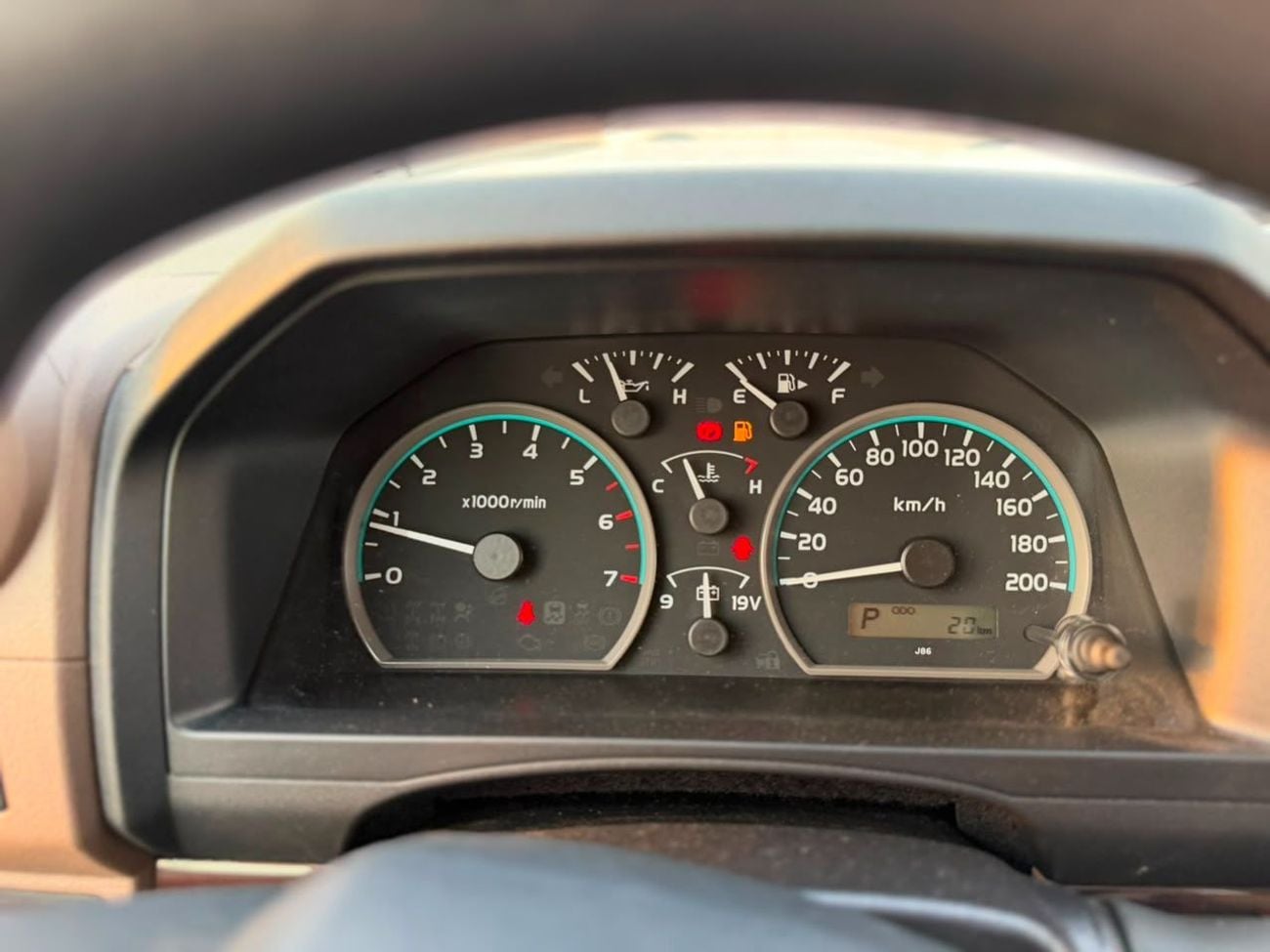 تويوتا لاند كروزر 70 HT VXR 5 DOORS 4.0L