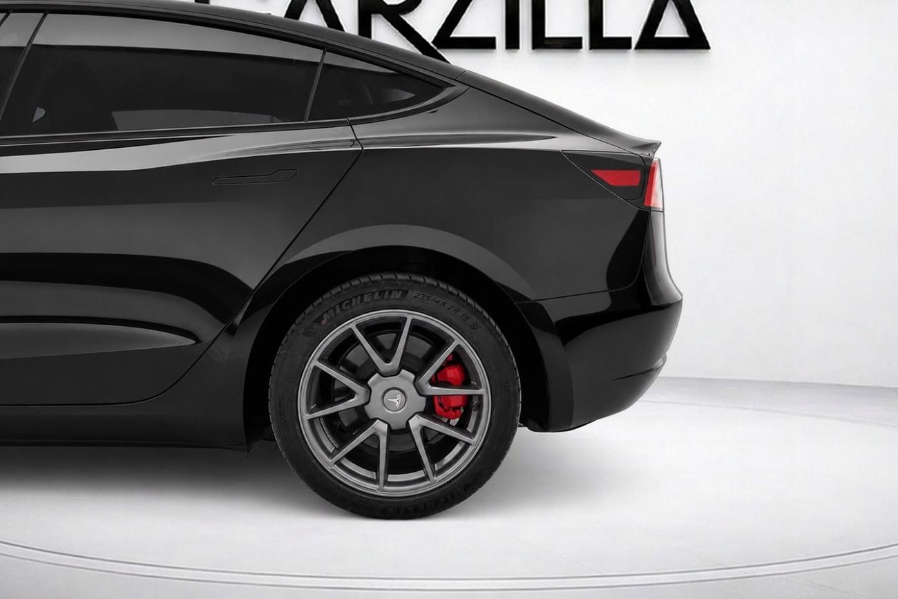Tesla Model 3 Tesla Model 3 Long Range 2023 l Autopilot l AED 2,350 / Monthly
