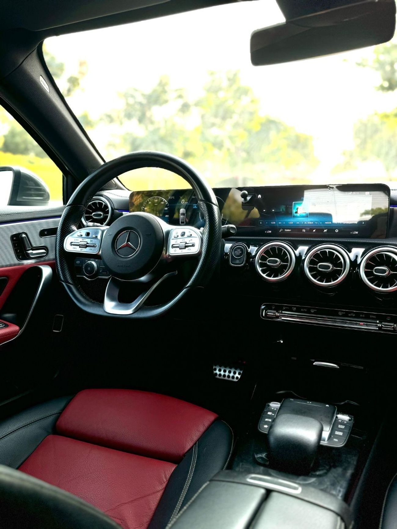 مرسيدس بنز A 200 Premium + 2.0L