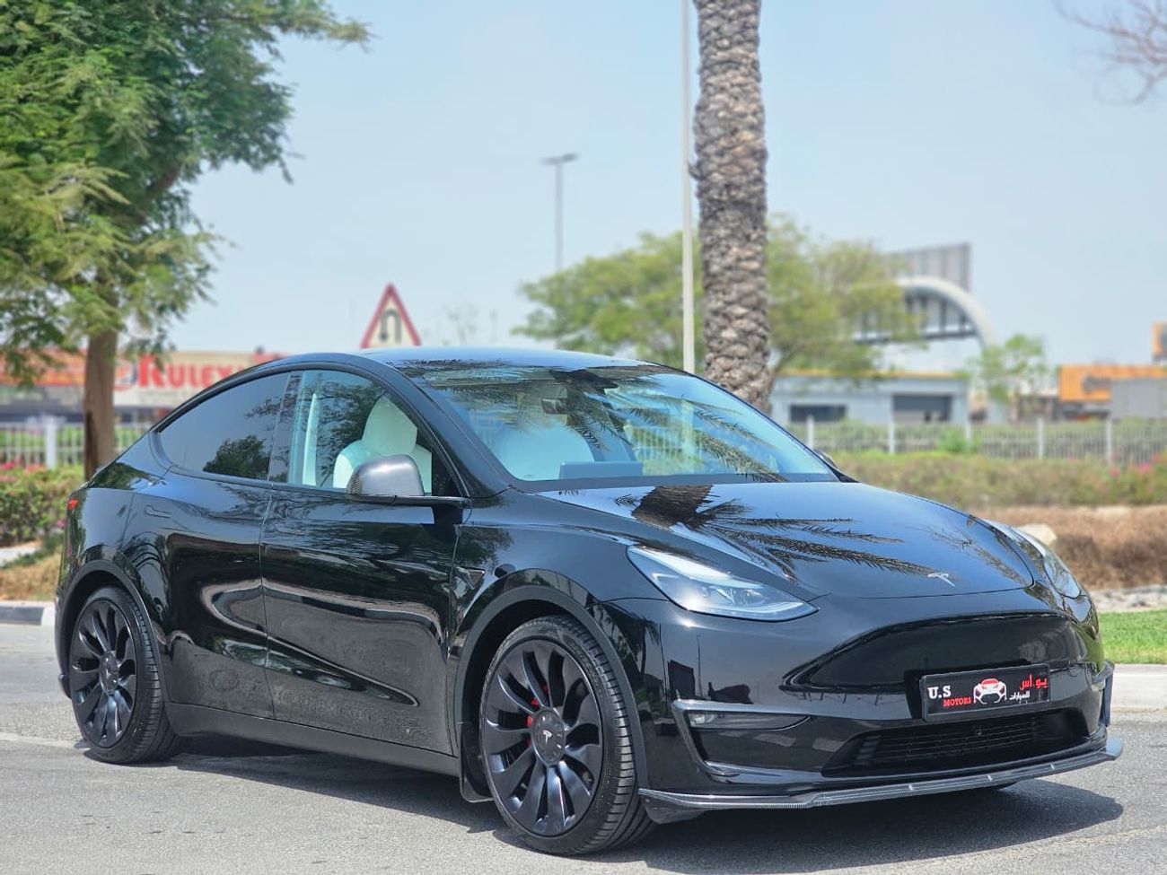 Tesla Model Y Performance (AWD)