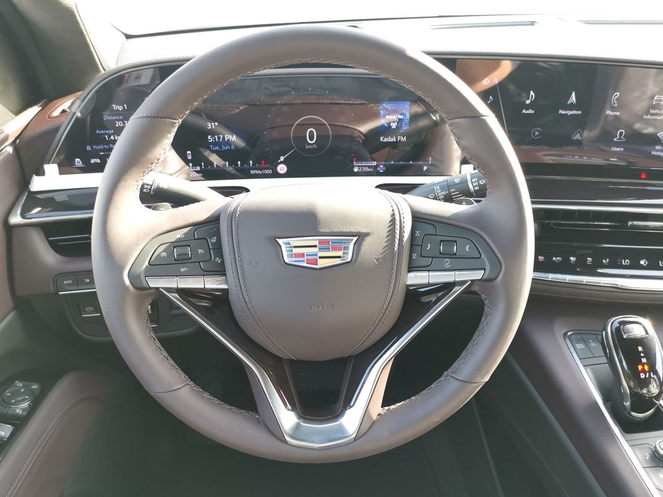 Cadillac Escalade Cadillac Escalade ESV V-SPEC 6.2L V-8 Supercharged 2024 Model GCC Specs With 5Years Warranty (BRAND 