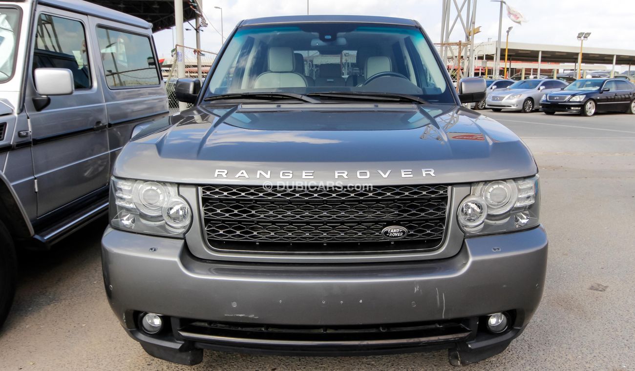 Used Land Rover Range Rover 2012 for sale in Dubai - 88103