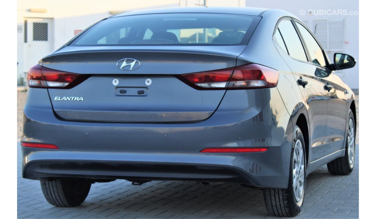 Hyundai Elantra Hyundai Elantra 2018 GCC in excellent condition without accidents, very clean from inside and outsid