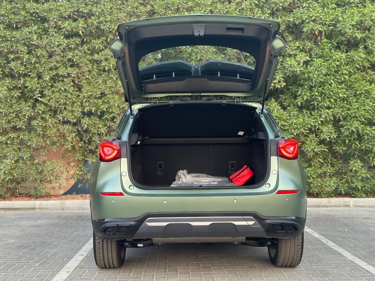 MG One 1.5 LUX