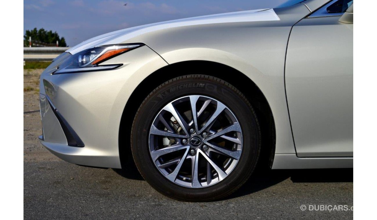 Lexus ES 300 Hybrid 2.5L Automatic