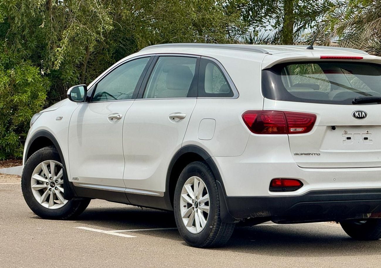 Kia Sorento Base 2.4L FWD 670-Monthly l GCC l 2.4L, Cruise, Camera l Accident Free