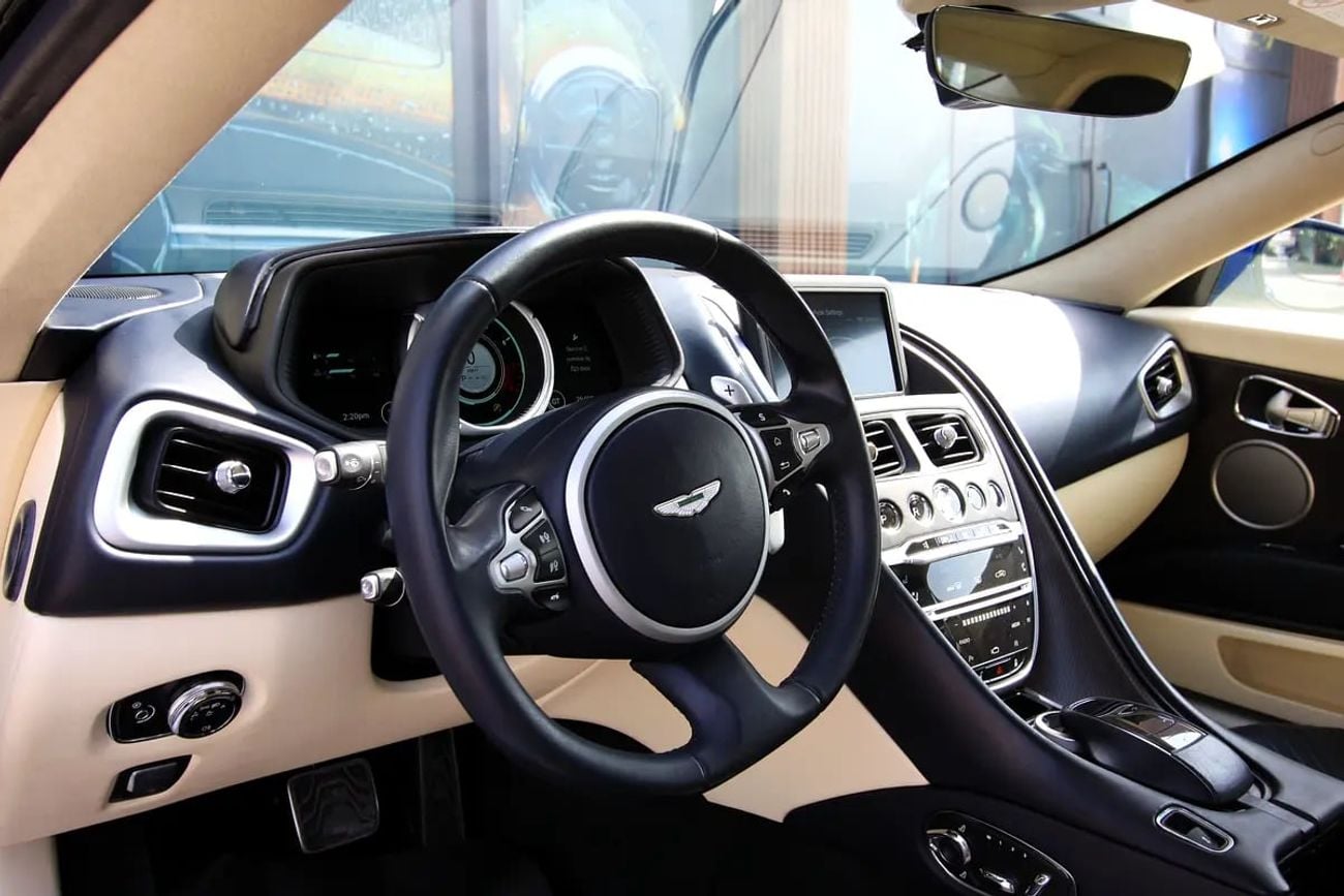 أستون مارتن DB11 V12 | Super Clean and Low Mileage