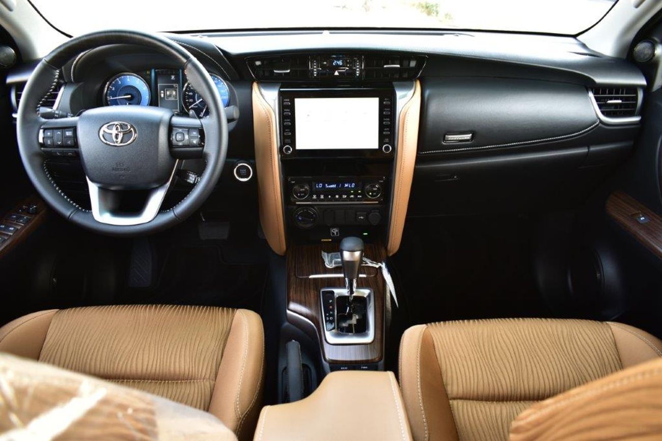 Toyota Fortuner 2025 MODEL TOYOTA FORTUNER GXR LIMITED  2.7L PETROL 4WD 7 SEATER AUTOMATIC