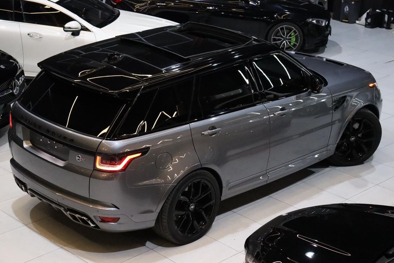 Land Rover Range Rover Sport SVR 5.0L (550 HP)