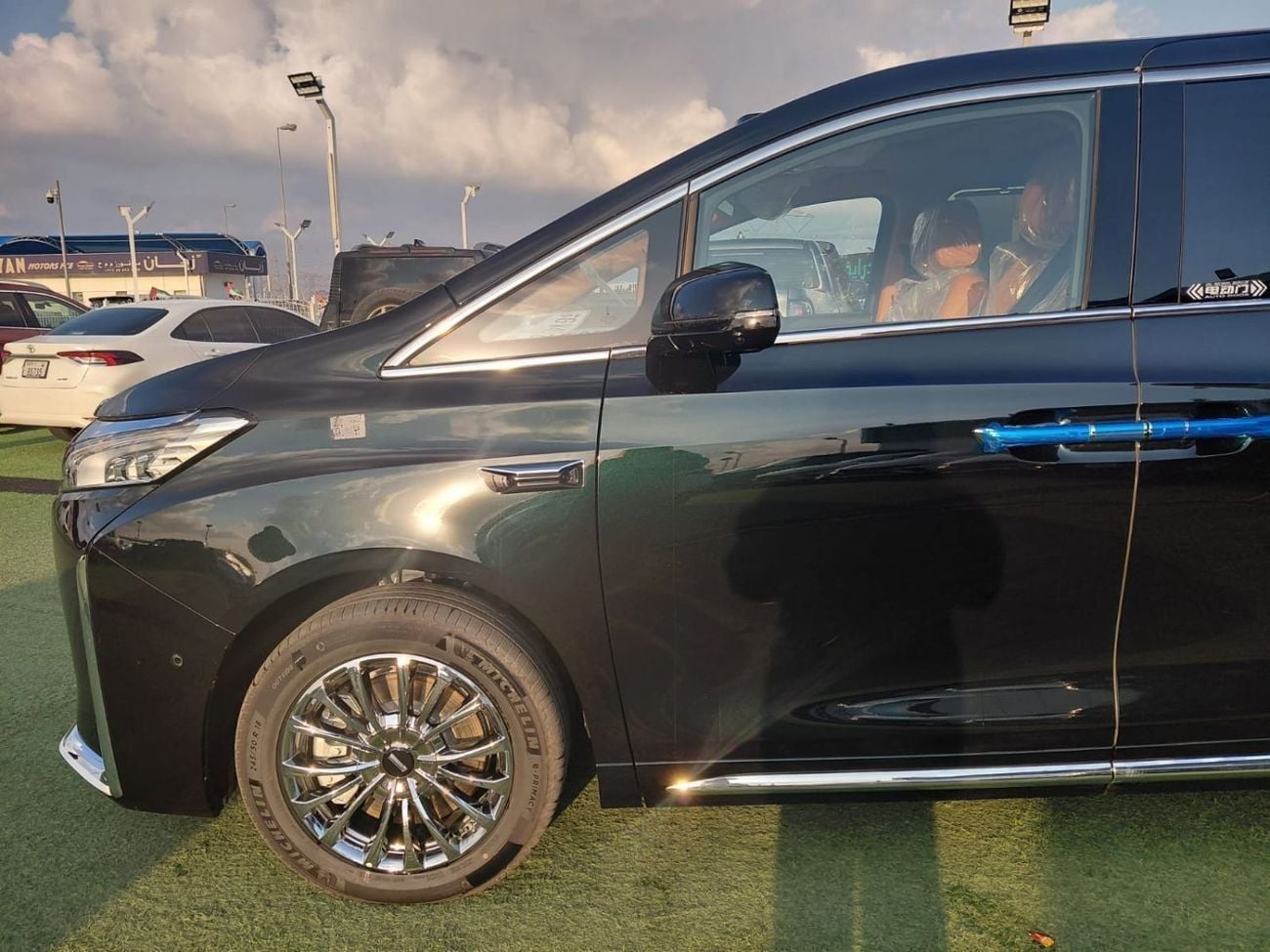 GWM - WEY Gaoshan STD GAOSHAN 2025 ALL WHEEL DRIVE MPV