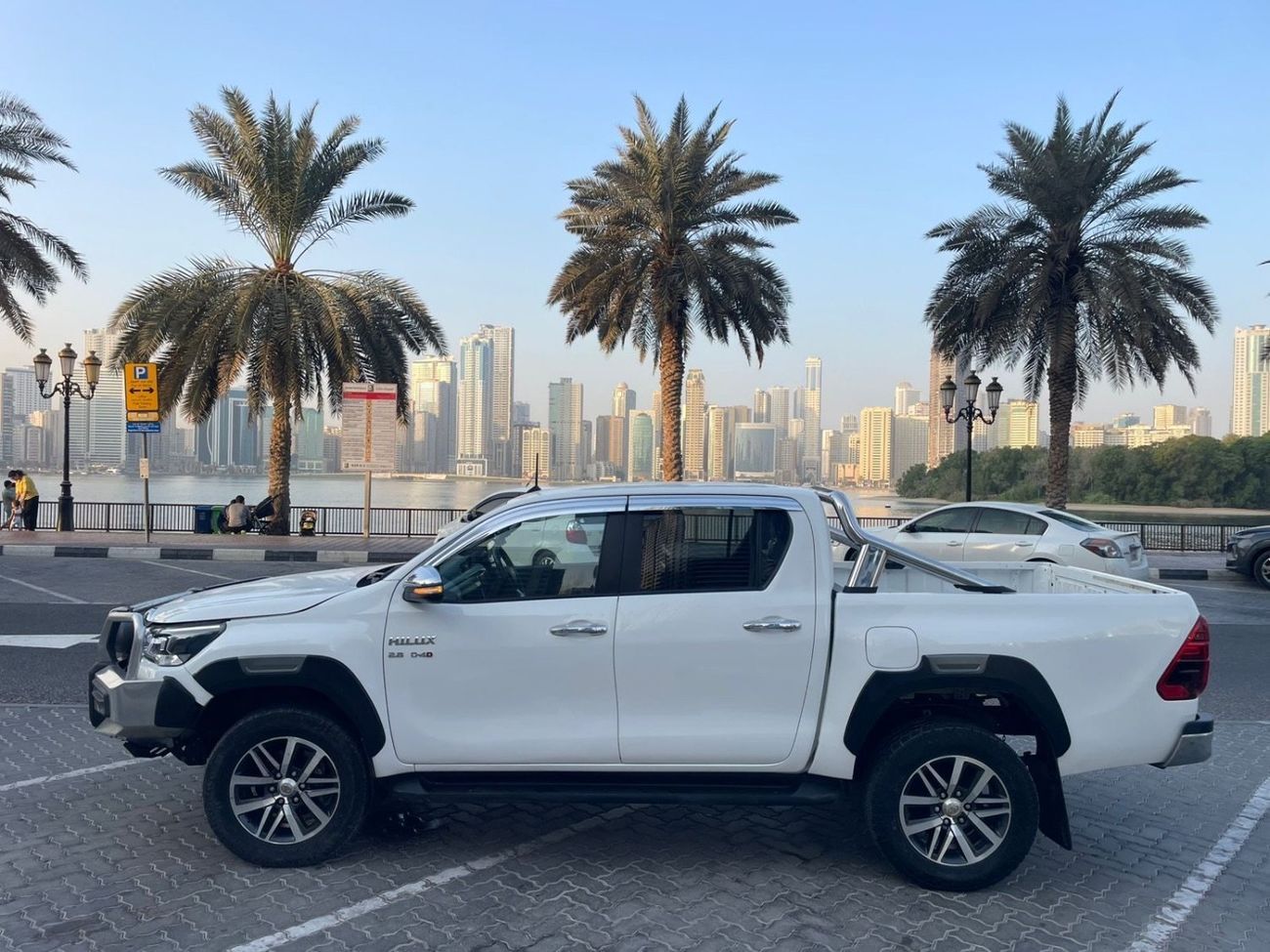 تويوتا هيلوكس S GLX 2.8L AWD A/T