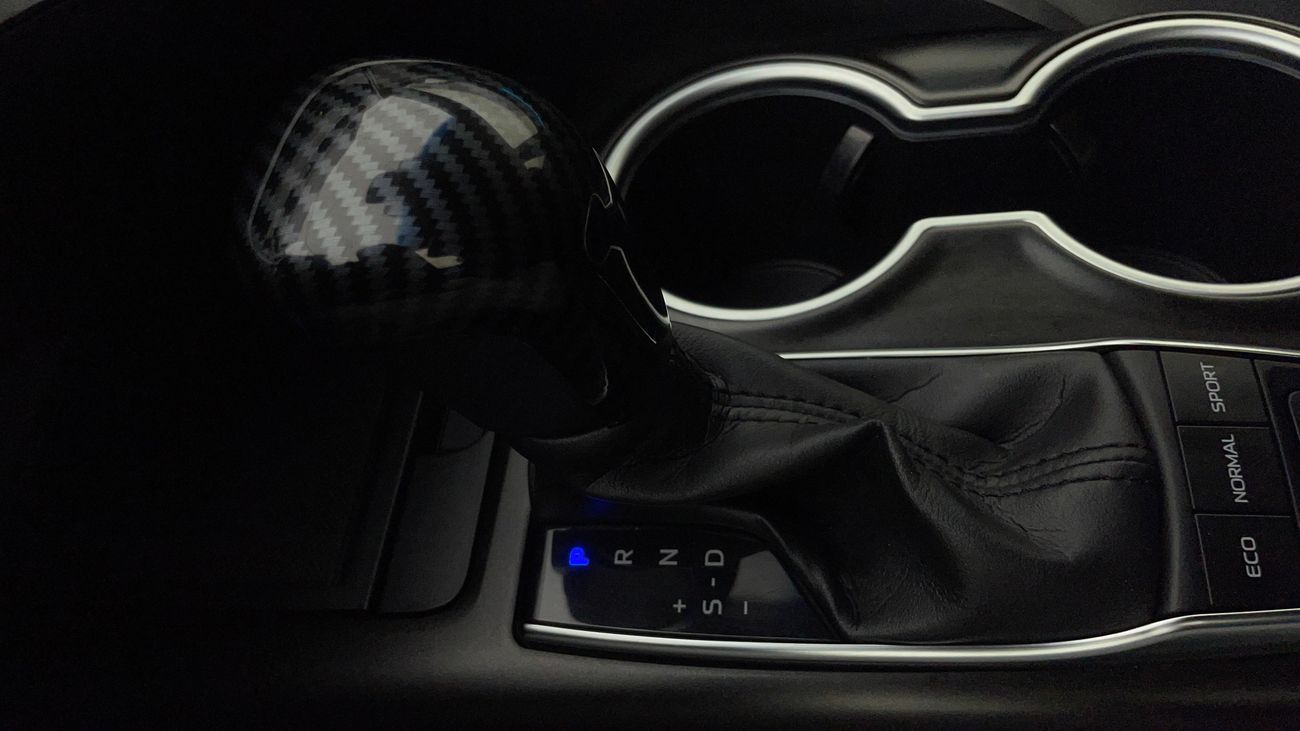 تويوتا كامري SPORT 3.5 | بدون دفعة مقدمة | اختبار القيادة في المنزل