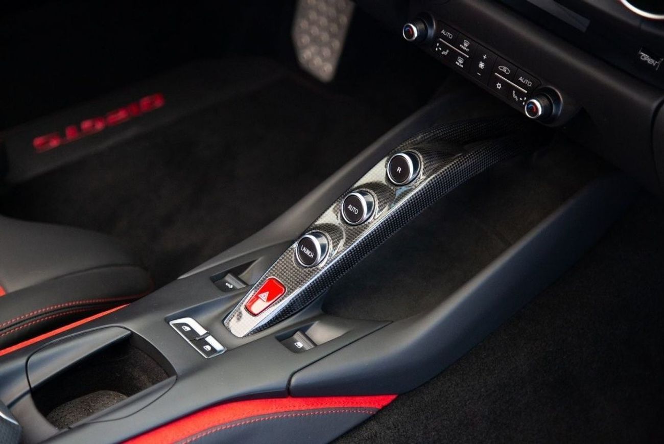 فيراري 812 GTS Std