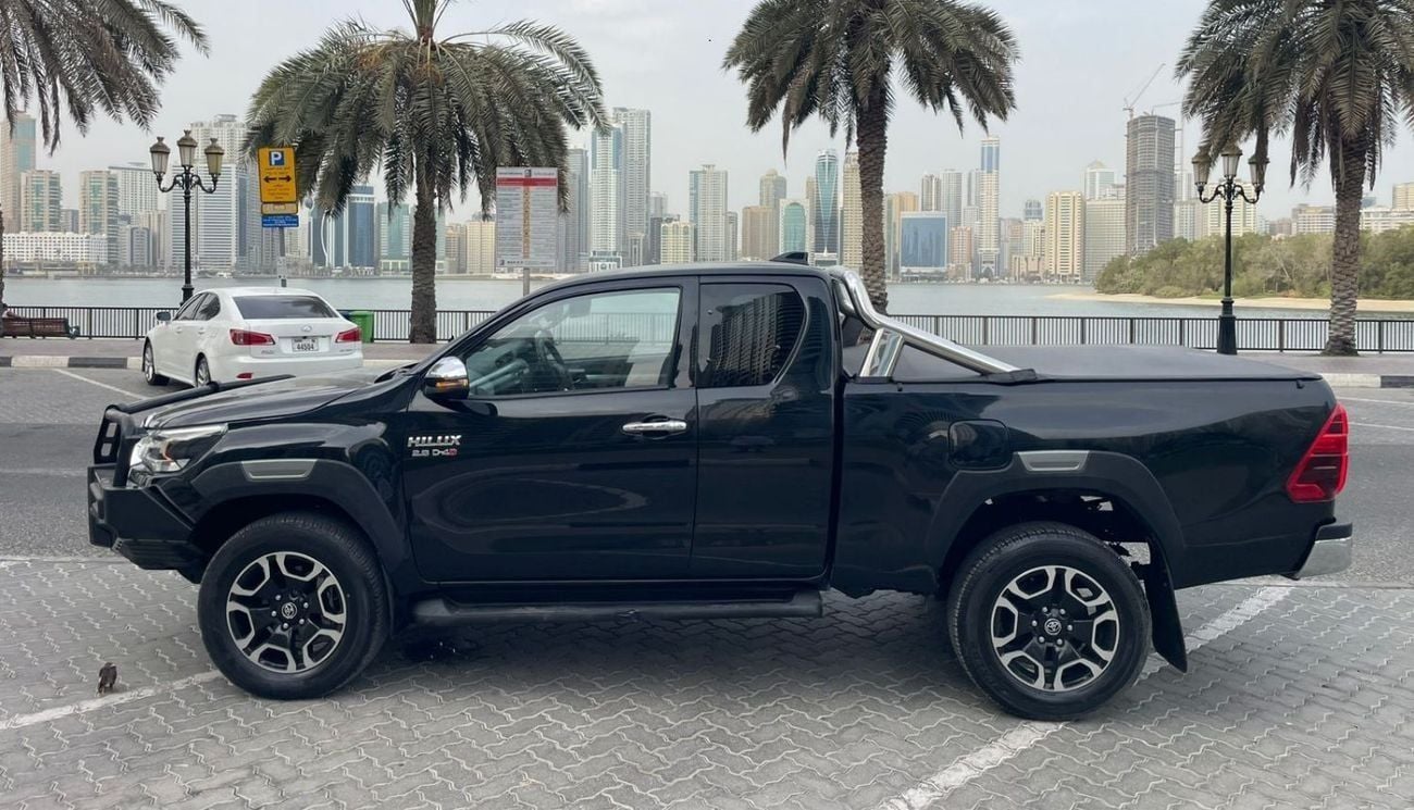Toyota Hilux SMART CABIN 2024 ,DIESEL ,2.8 LITER ,RIGHT HAND DRIVE ,ONLY FOR EXPOT