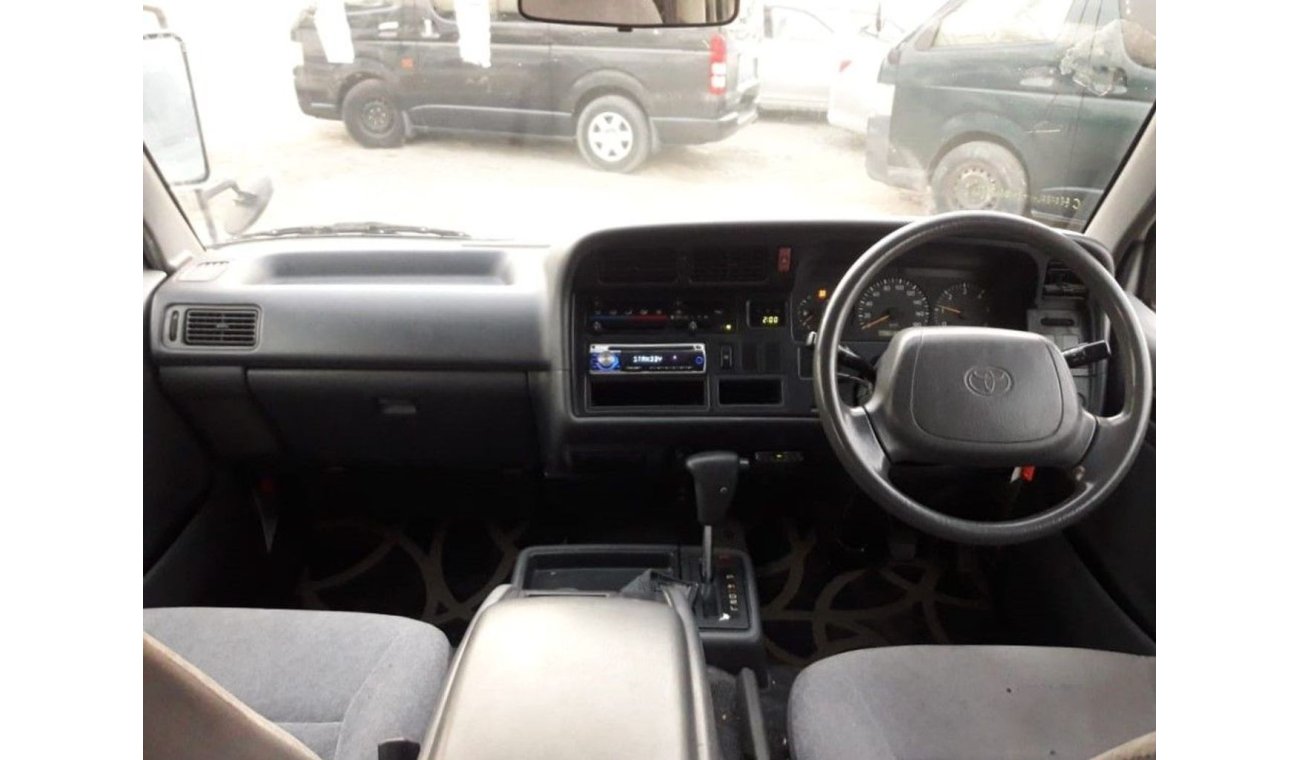 Toyota Hiace Hiace RIGHT HAND DRIVE (Stock no PM 155 )