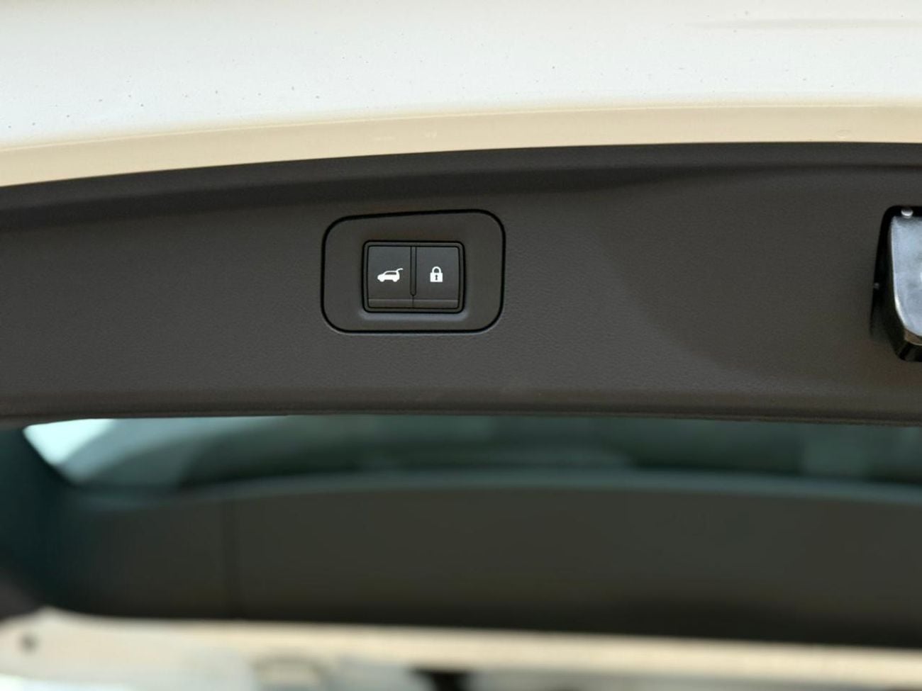 إنفينيتي QX80 Infiniti QX80 Autograph 3.5L V6