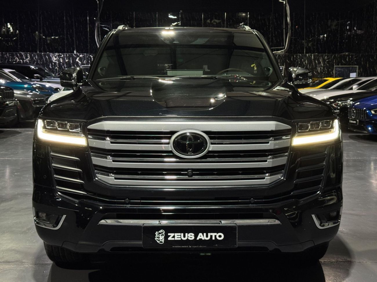 Toyota Land Cruiser VXR 3.5L 2023 Toyota Land Cruiser 409 TT, 2028 Toyota Warranty, Fully Loaded, 7 Seater, Low Kms, GCC