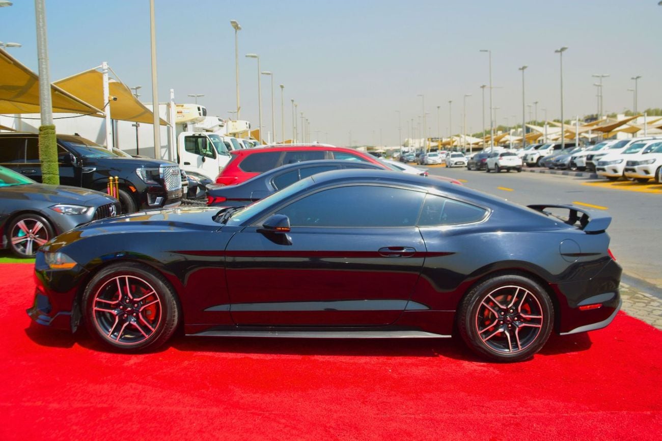 Ford Mustang PREMIUM