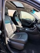 Toyota RAV4 XLE premium 2.5L Full option