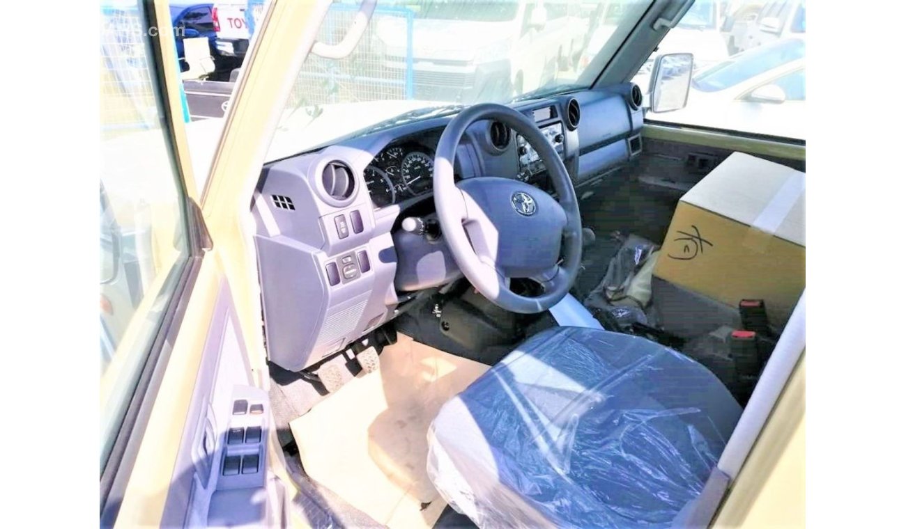 Toyota Land Cruiser hard top 5 door