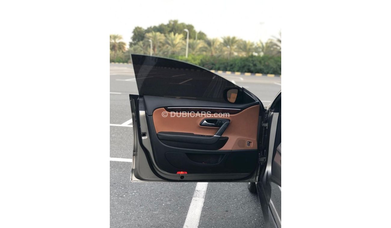 Volkswagen Passat CC