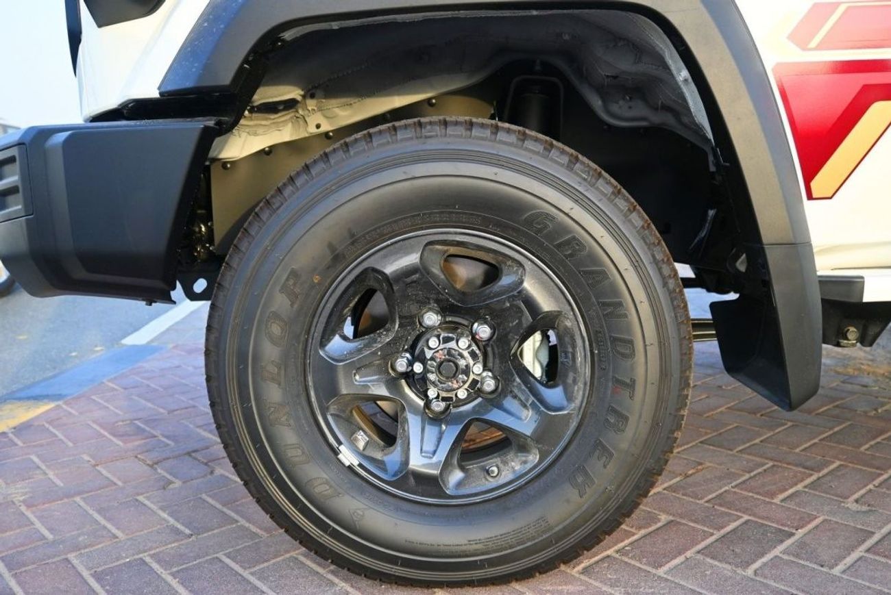 تويوتا لاند كروزر 70 TOYOTA  LAND CRUISER HARDTOP LC76 4.0L 2024