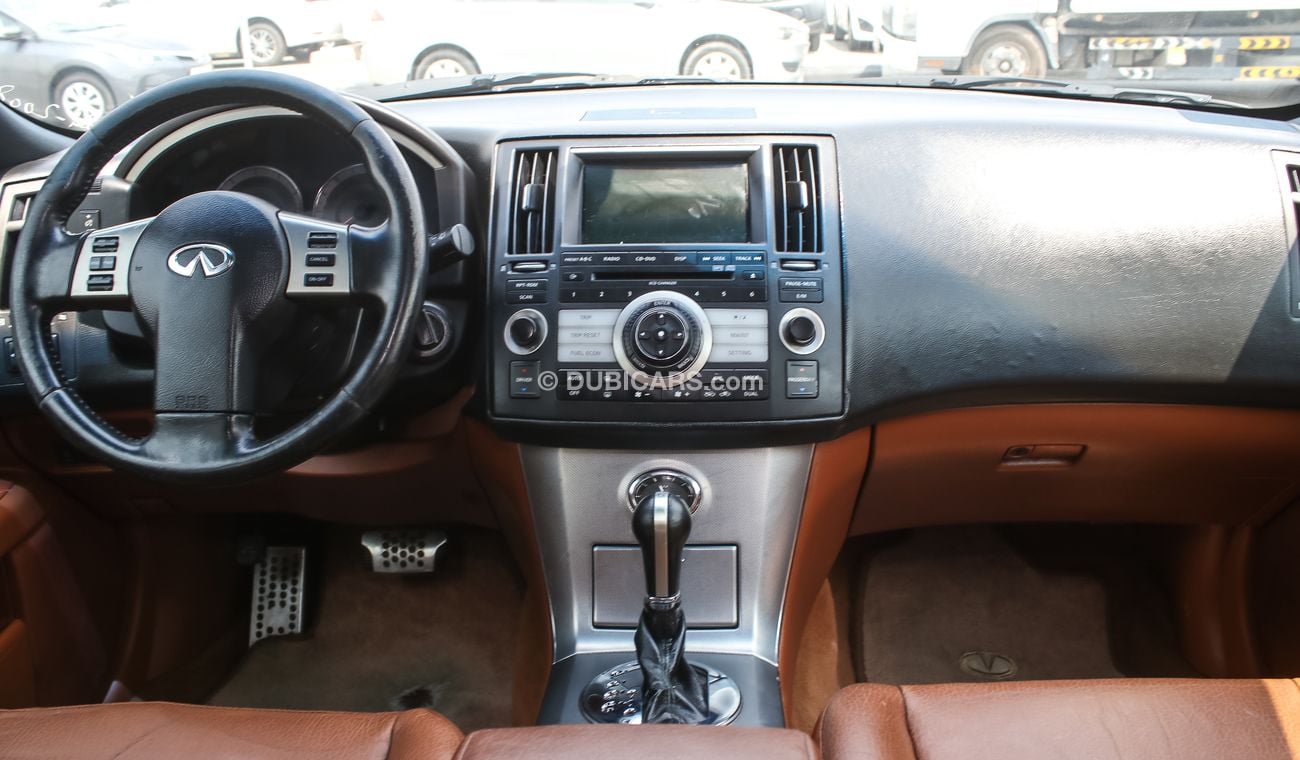 إنفينيتي FX35 انفنتى FX35  اسود خليجى 2008 بحالة ممتازة بدون حوادث