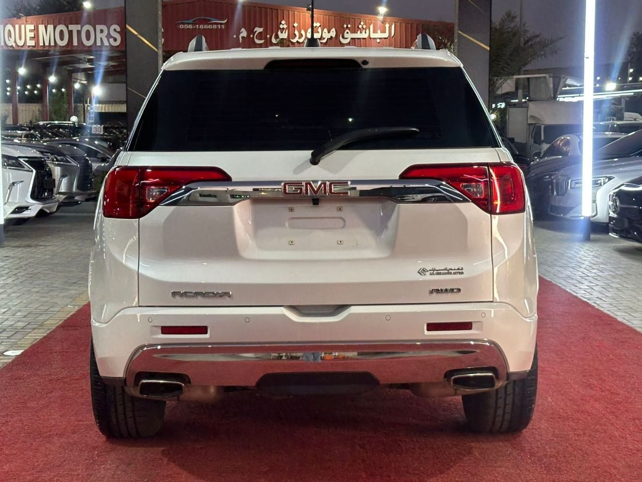 GMC Acadia DENALI