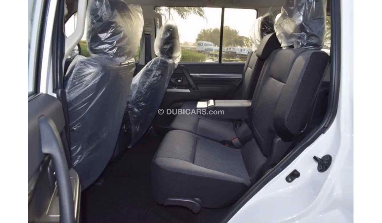 Mitsubishi Pajero 3.2 diesel model 2017