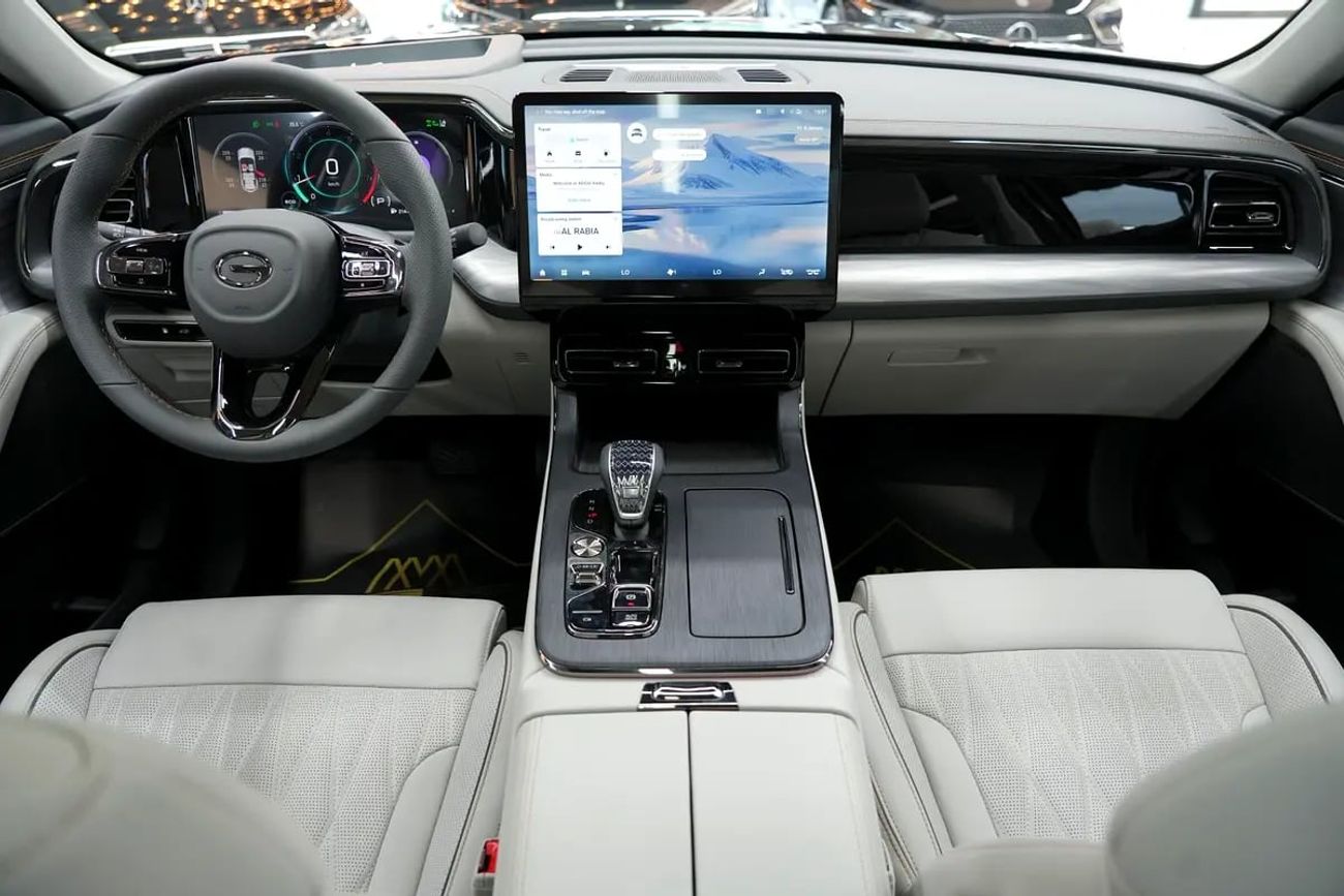 جي إي سي GS 8 2.0T GX (4WD) Traveller GX | GCC 0km | 5 Years Agency Warranty