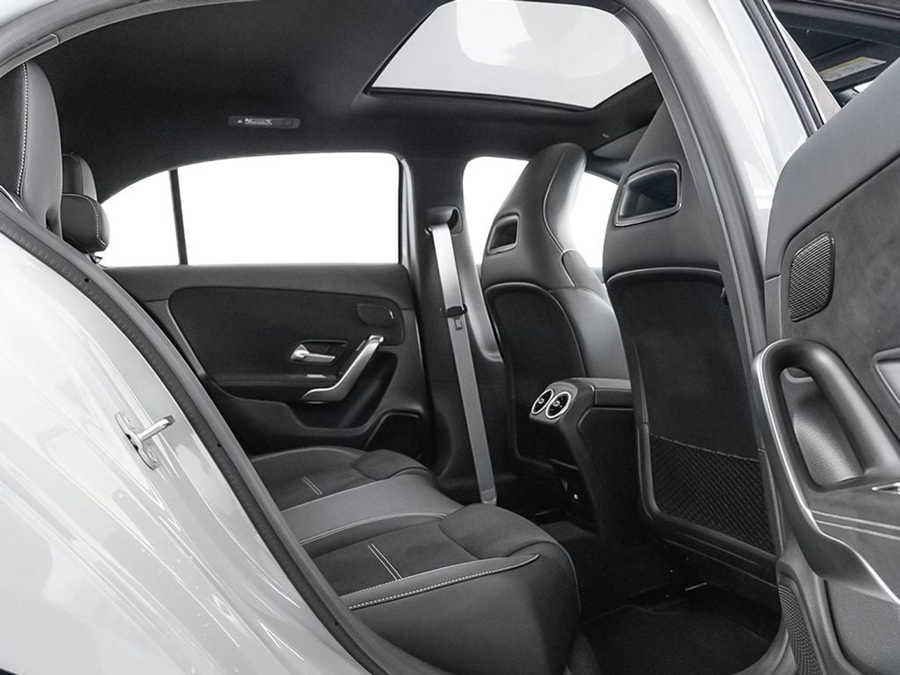 Mercedes-Benz A 200 2026 Mercedes Benz A200 Hatchback / Delivery Mileage & Mercedes Warranty