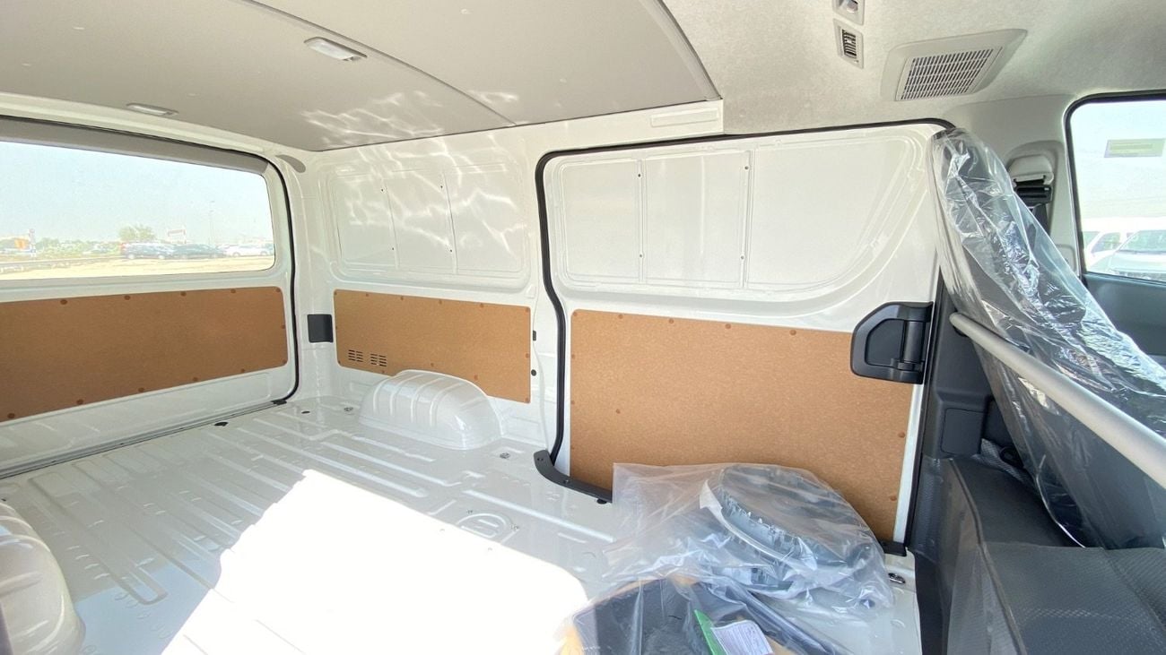 تويوتا هاياس Toyota Hiace 2.5 Diesel M/T Cargo