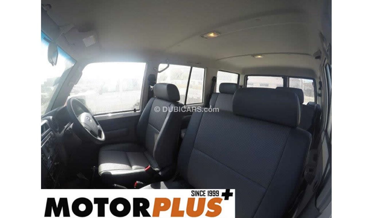 تويوتا لاند كروزر HZJ76 RHD