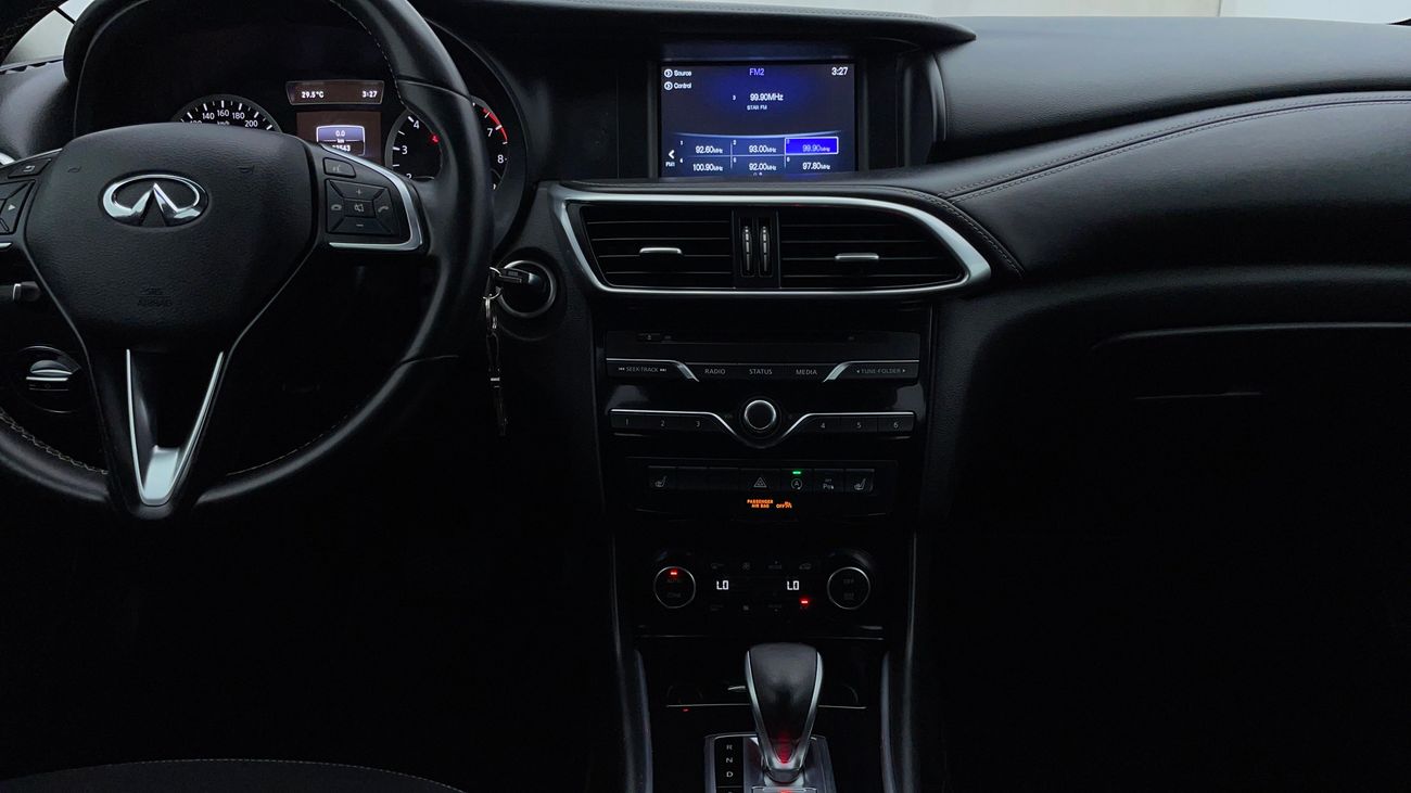 Infiniti Q30 STD 1.6 | Zero Down Payment | Free Home Test Drive