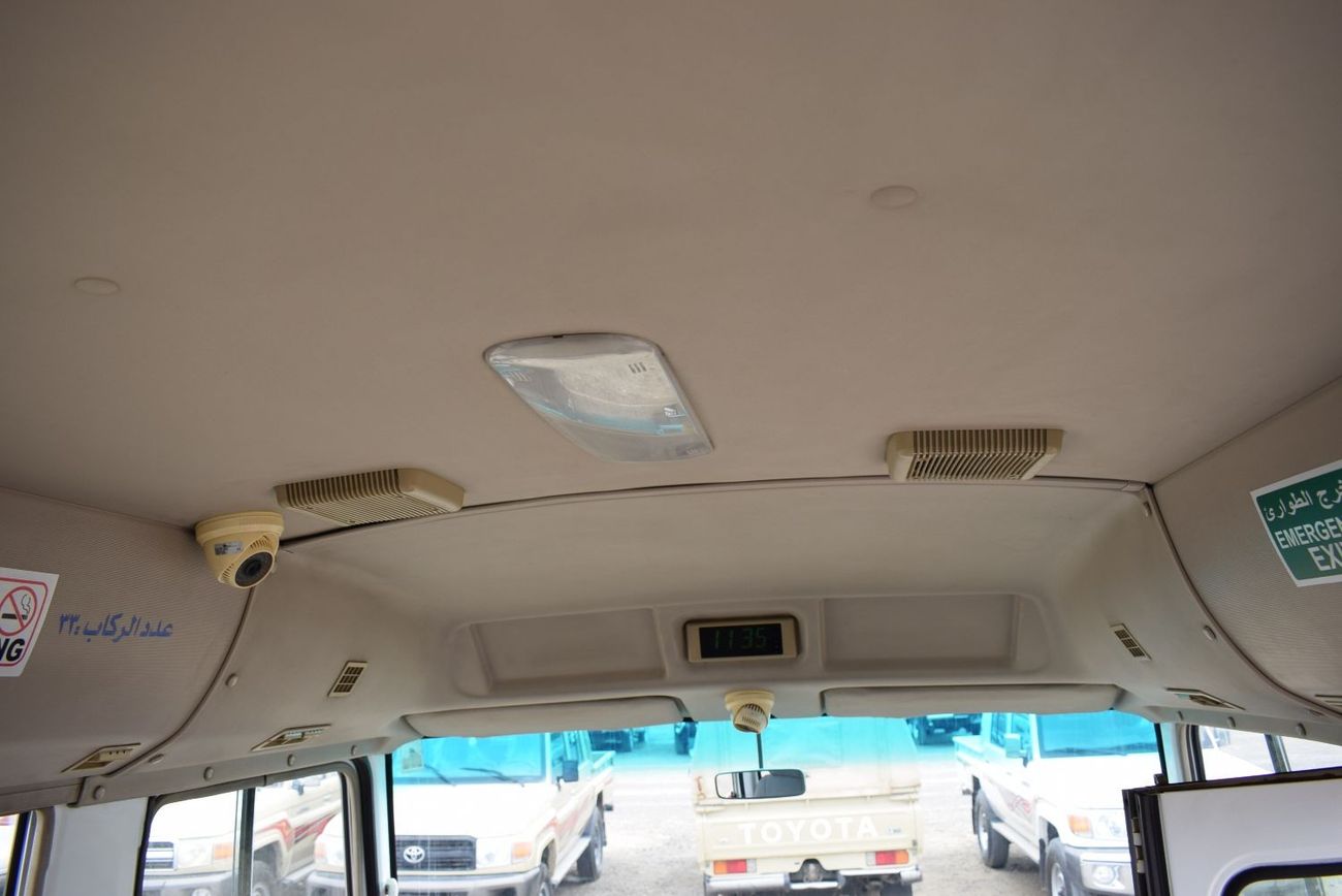 Mitsubishi Rosa Mitsubishi Rosa Bus, Model:2015. Excellent condition