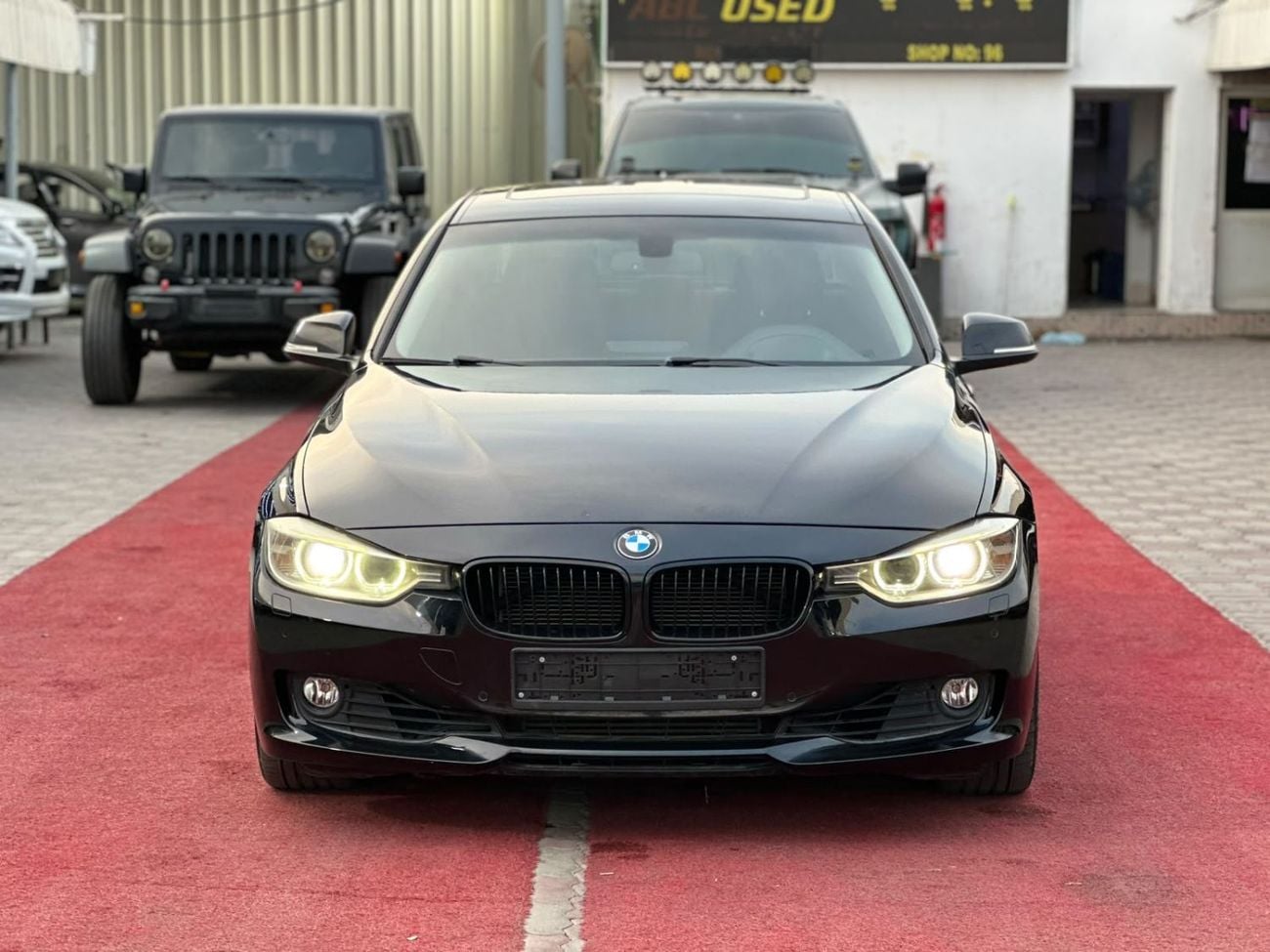 BMW 335i SPORT