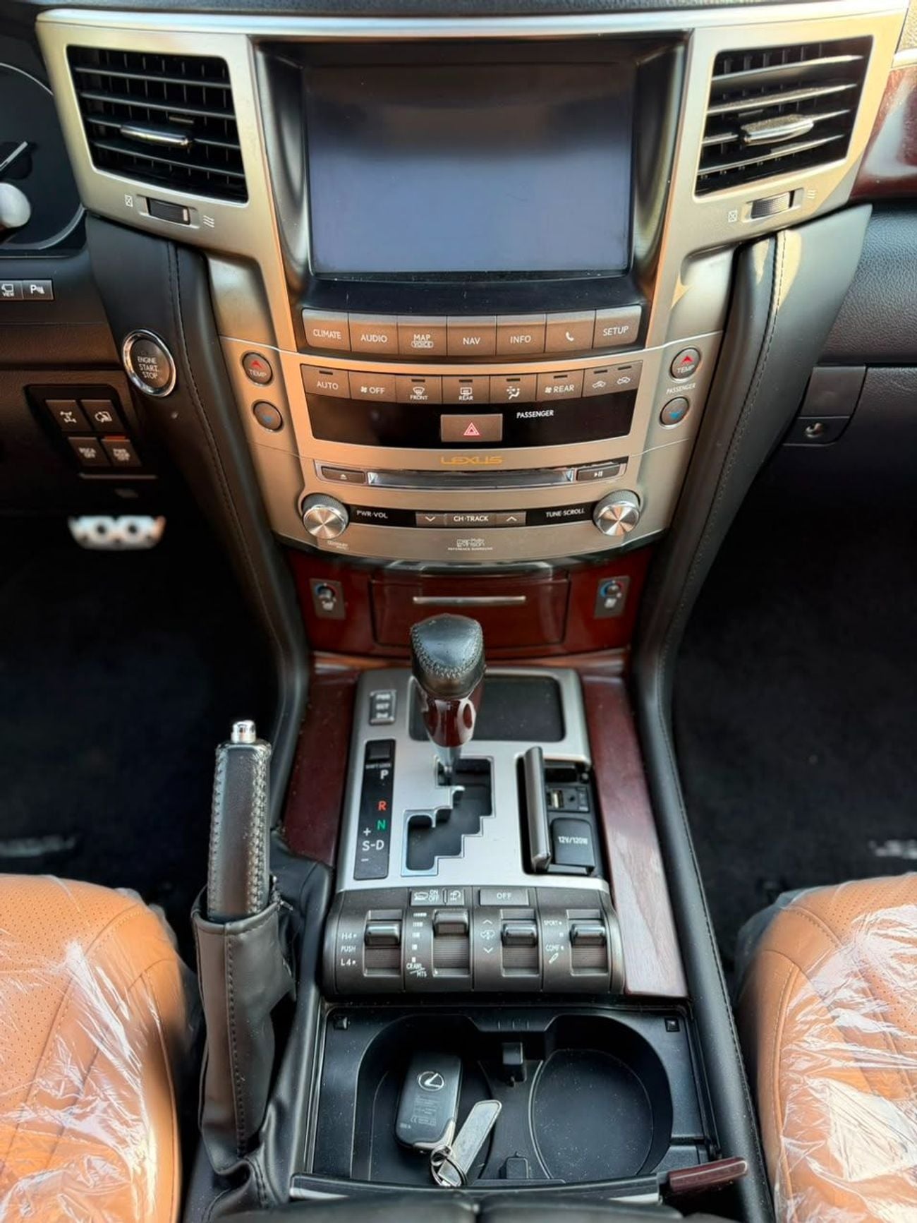 Lexus LX570 PLATINUM