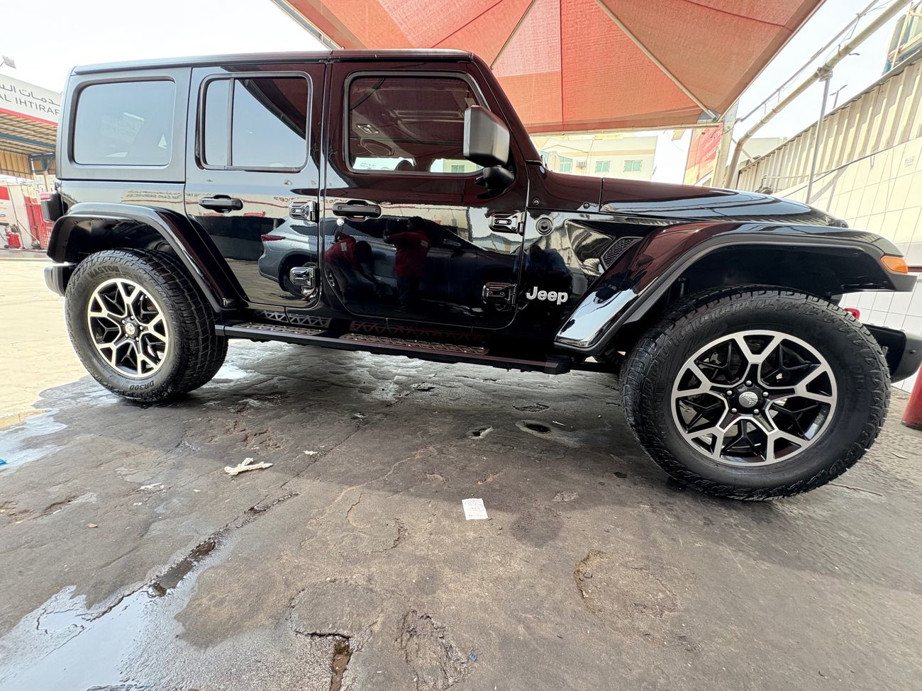 Jeep Wrangler Unlimited Sport 3.6L A/T