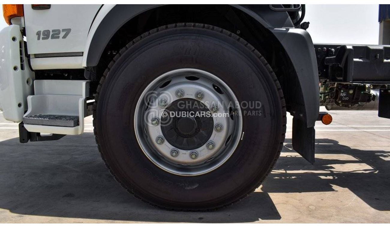 Hino 500 GH 13.4 TON PAYLOAD (1927 CHASSIS) 4×2 MY 2023(EXPORT ONLY)