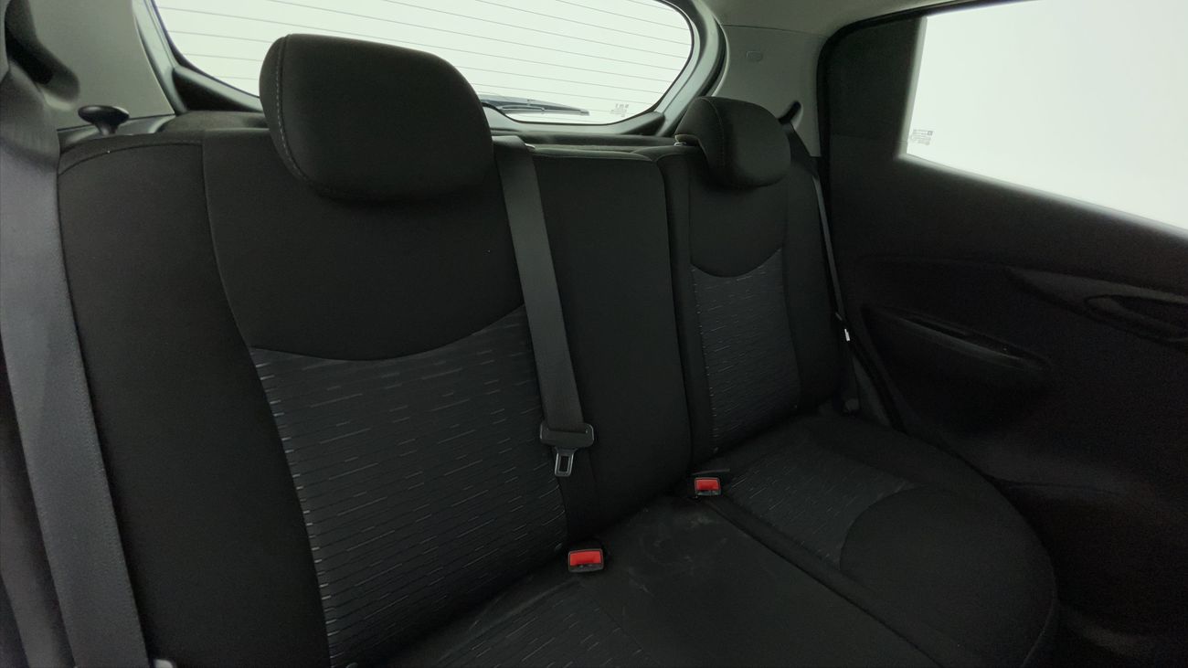 Chevrolet Spark LS BASE 1.4 | Zero Down Payment | Free Home Test Drive