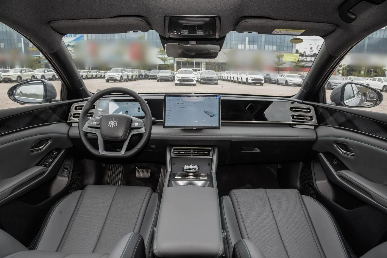 بي واي دي كين ال دي ام-اي BYD Qin L 2025 DM-i 80KM Leading Type