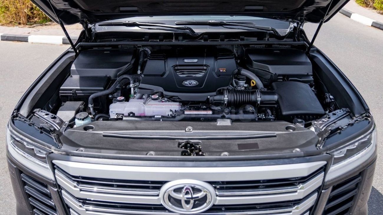 تويوتا لاند كروزر VXR LC300 VXR 3.3D AT MY2025 – GREY