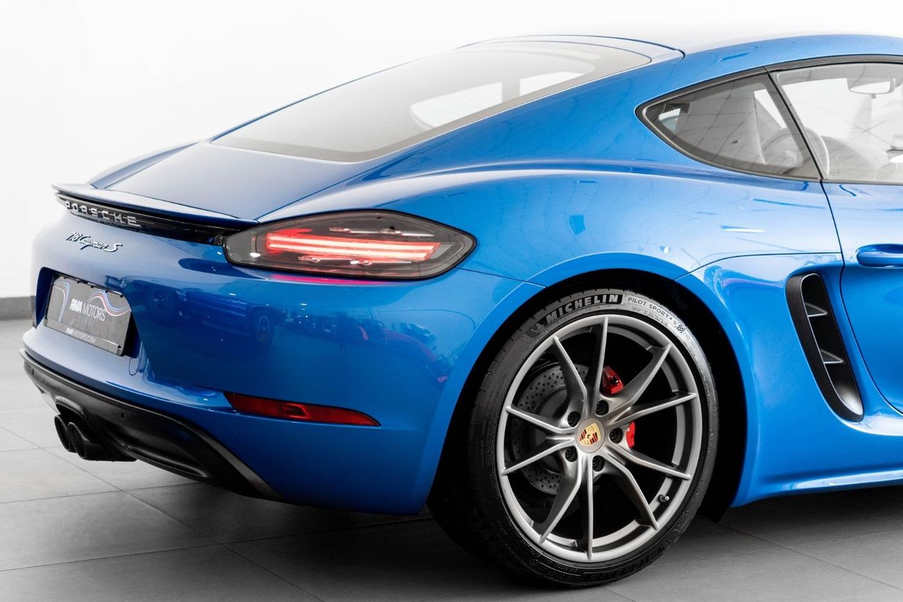 Porsche 718 Cayman S