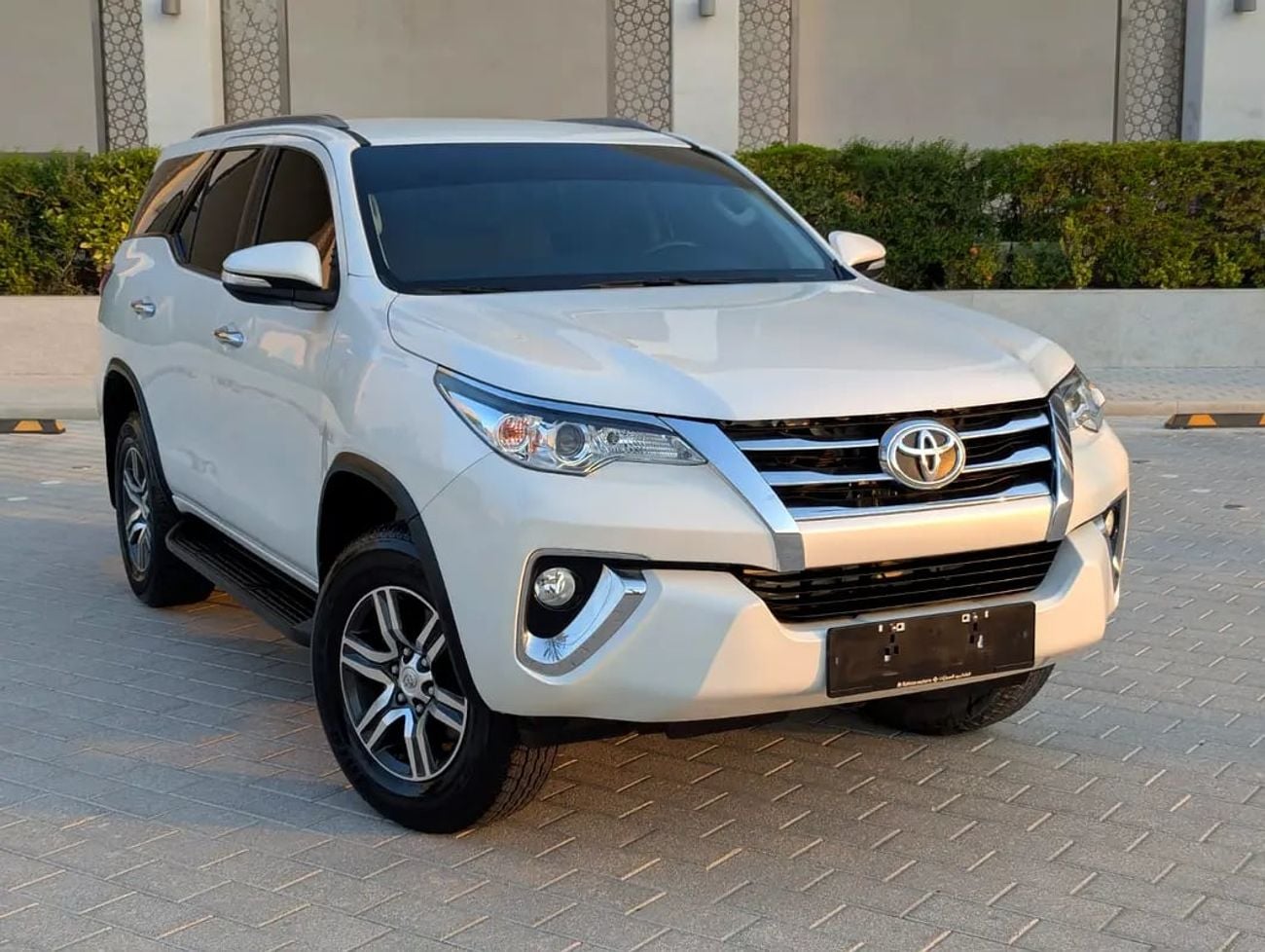 Toyota Fortuner EXR 2017 GCC Specs Interior and Exterior Excellent Condition V4 2.7L