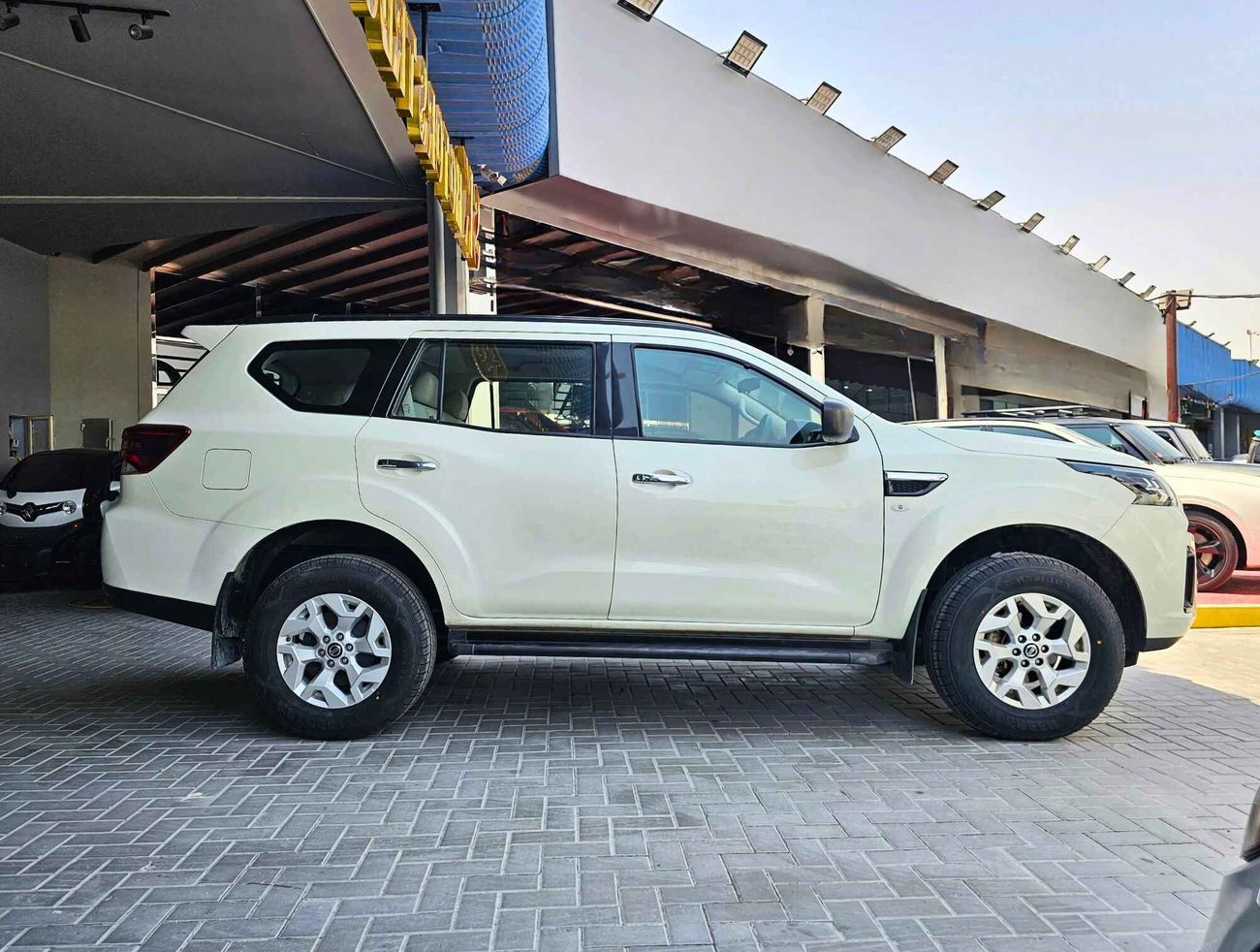 نيسان إكستيرا SE GCC/ FSH 1 YR WARRANTY/ SINGLE OWNER/ LOW MILEAGE/ NON  ACCIDENT/ 1068 MONTHLY / LOT#6002829