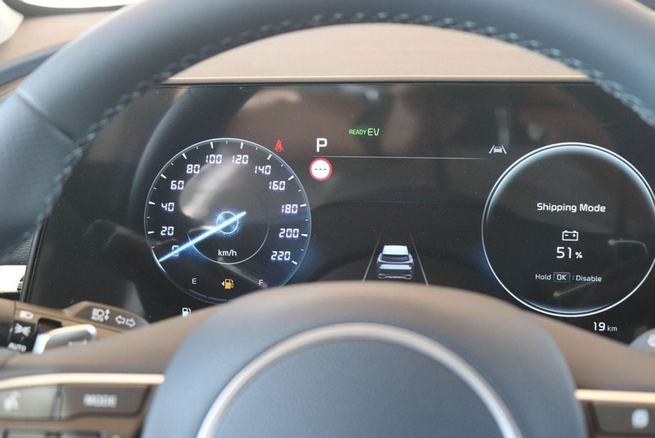 Kia Sportage 2.0L HYBRID, KEYLESS ENTRY, PUSH START,LEATHER SEAT, PANORAMIC ROOF, MODEL 2024 CHINA SPECS